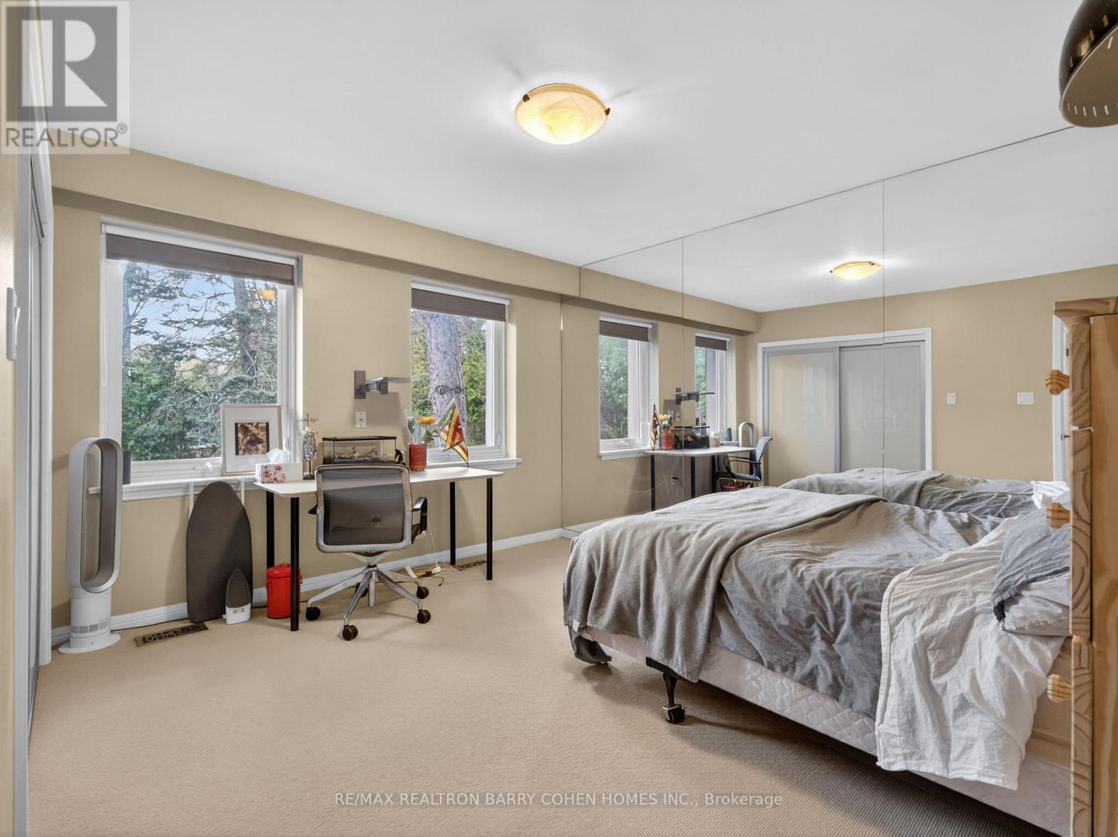 19 Saintfield Avenue, Toronto, Ontario  M3C 2M4 - Photo 25 - C13756022