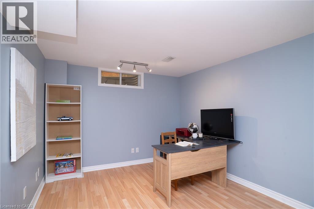 543 Drummerhill Crescent, Waterloo, Ontario  N2T 1G3 - Photo 27 - 40861426