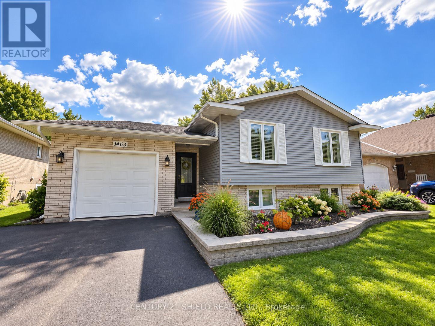 1463 Holy Cross Boulevard, Cornwall, Ontario  K6H 2W9 - Photo 1 - X13756052