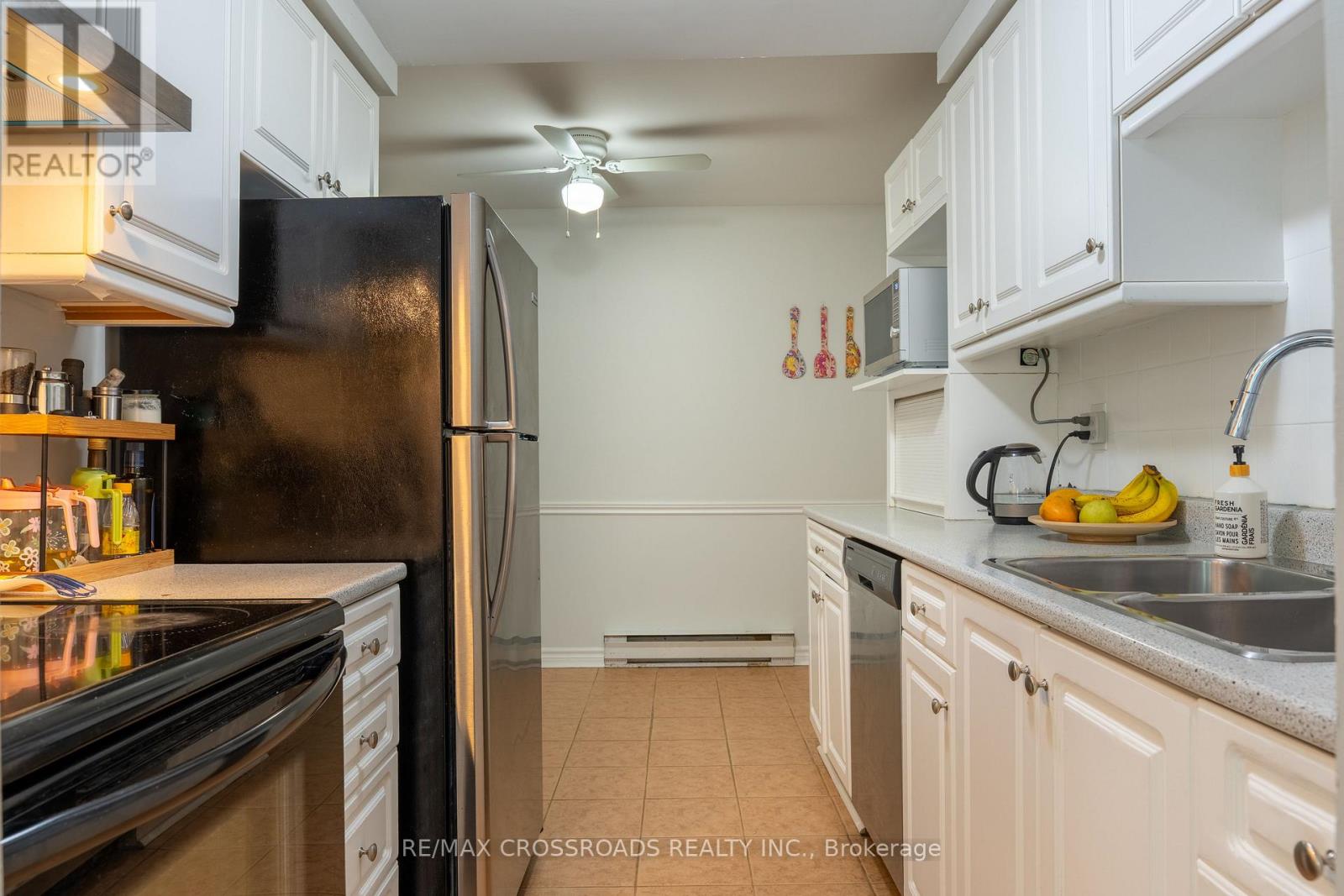 30 - 350 Camelot Court, Oshawa, Ontario  L1G 6P7 - Photo 10 - E13755780