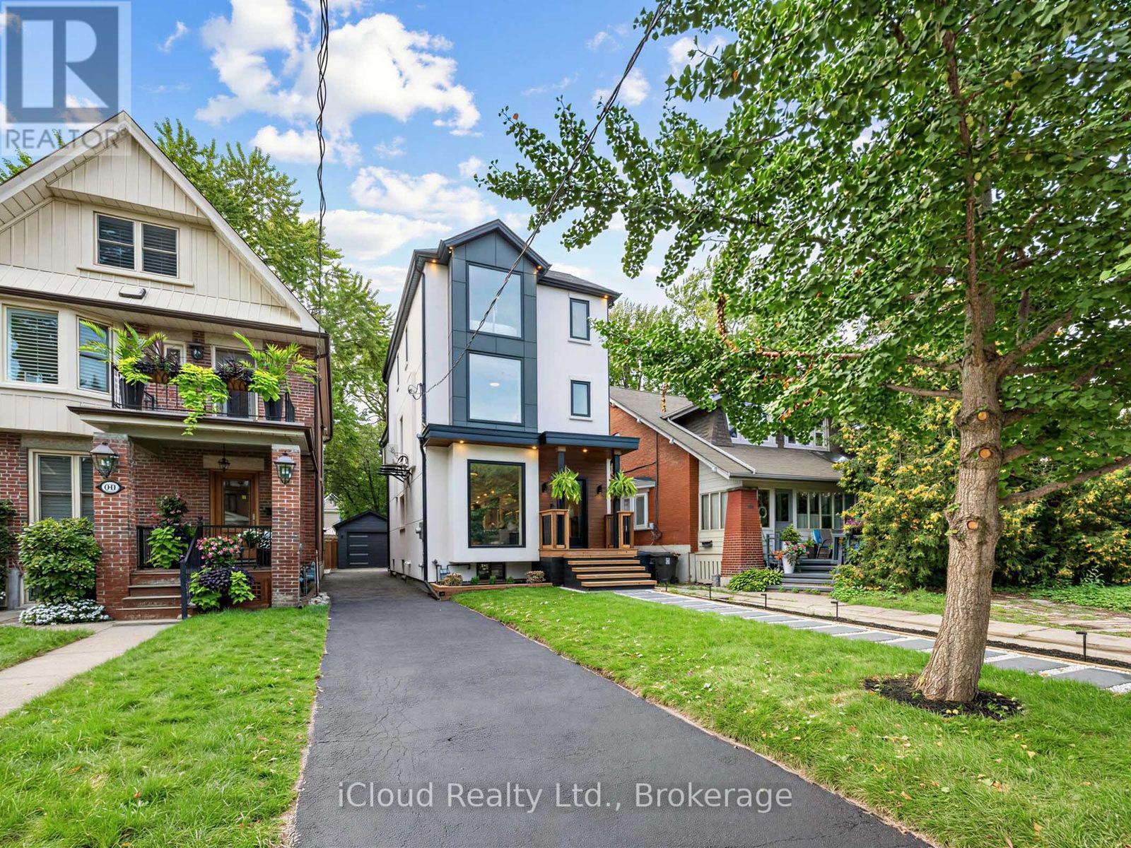 96 Woodycrest Avenue, Toronto, Ontario  M4J 3A9 - Photo 2 - E13755854
