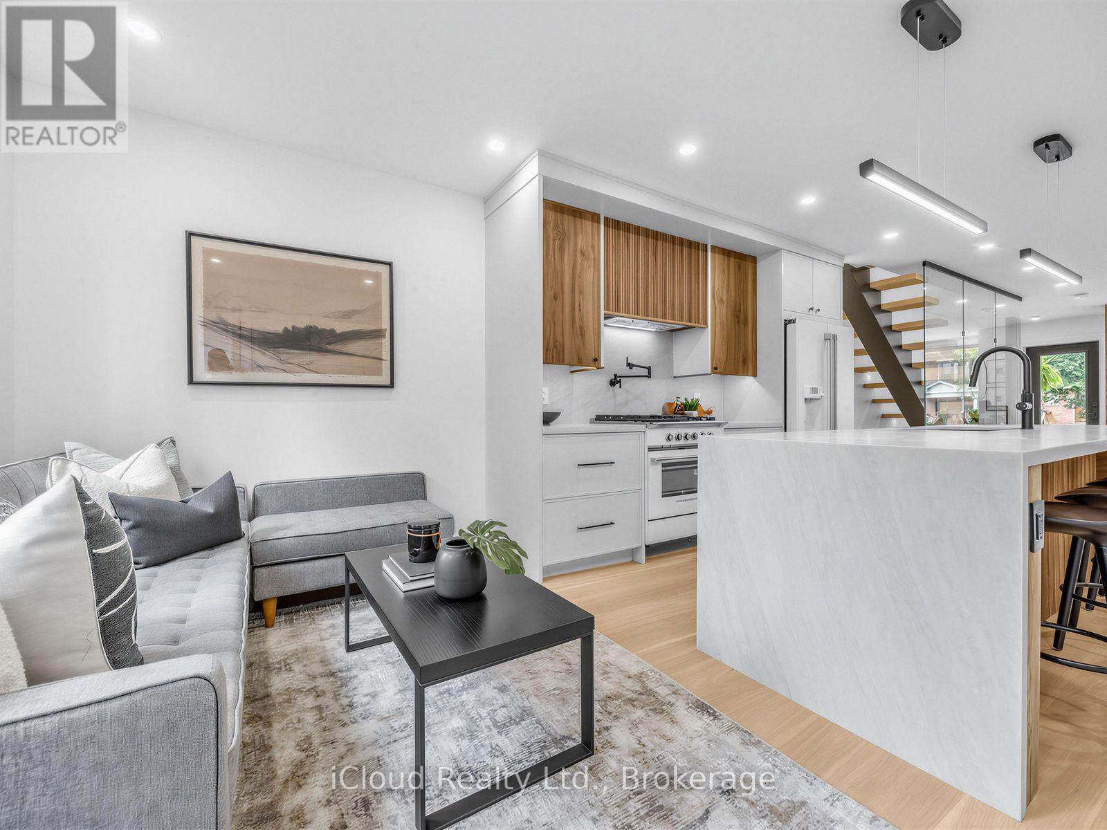 96 Woodycrest Avenue, Toronto, Ontario  M4J 3A9 - Photo 21 - E13755854