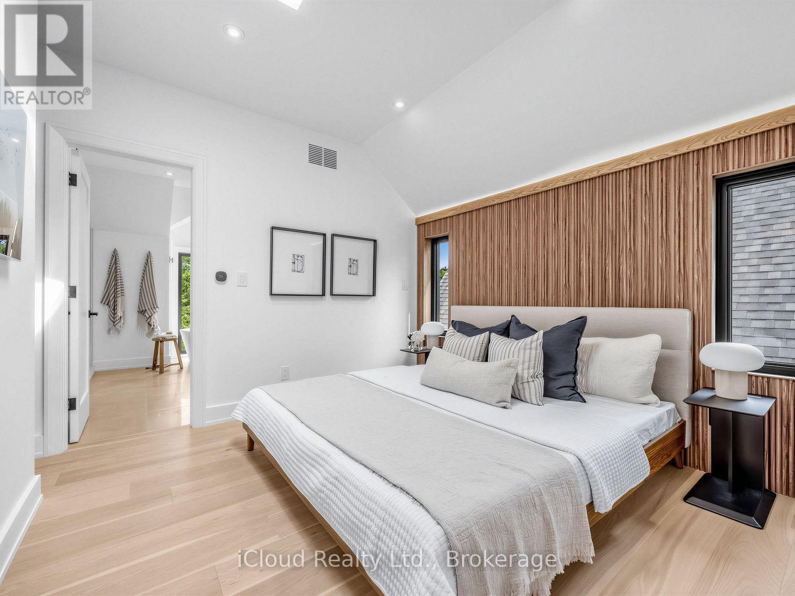 96 Woodycrest Avenue, Toronto, Ontario  M4J 3A9 - Photo 31 - E13755854