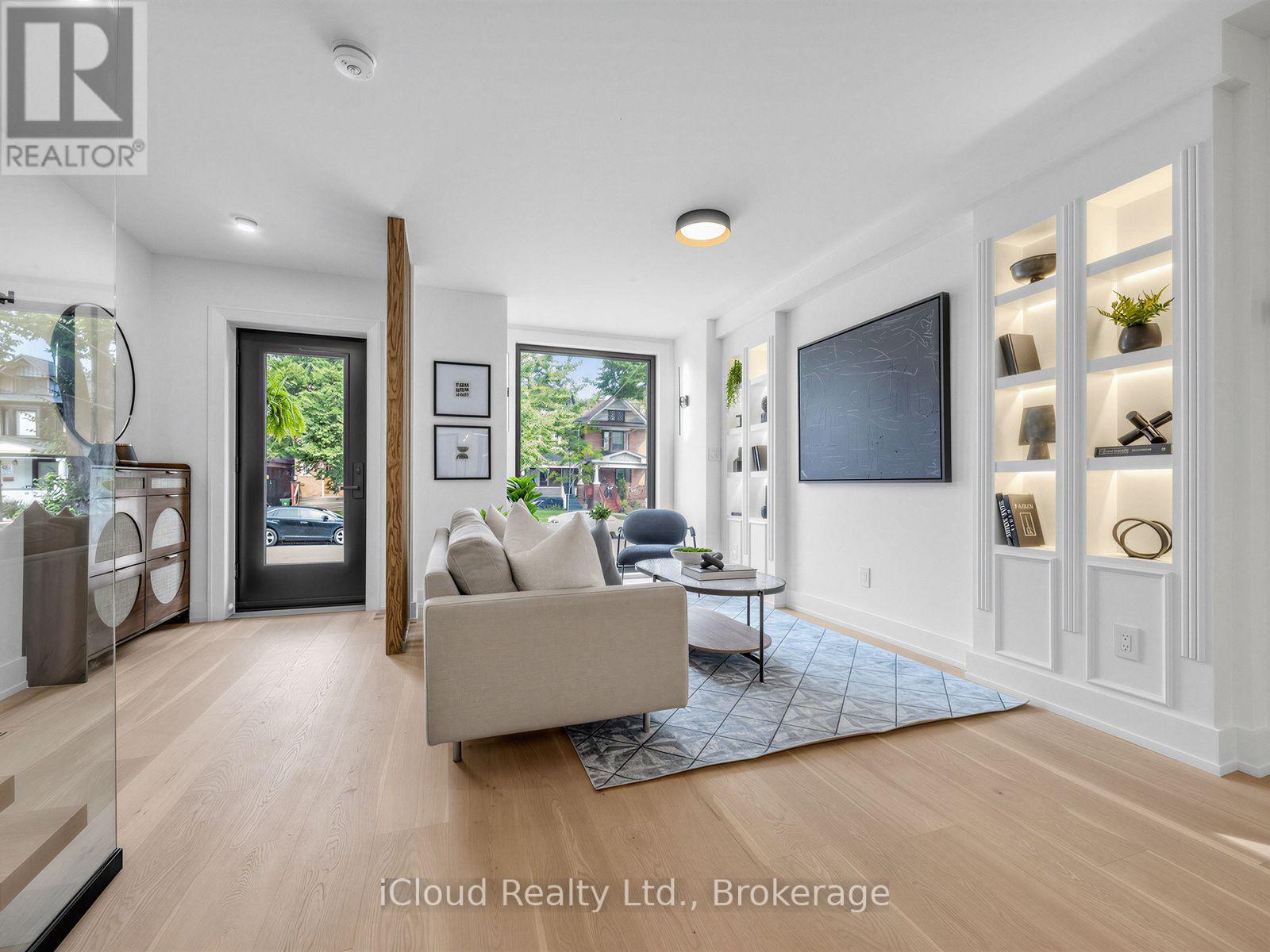 96 Woodycrest Avenue, Toronto, Ontario  M4J 3A9 - Photo 4 - E13755854