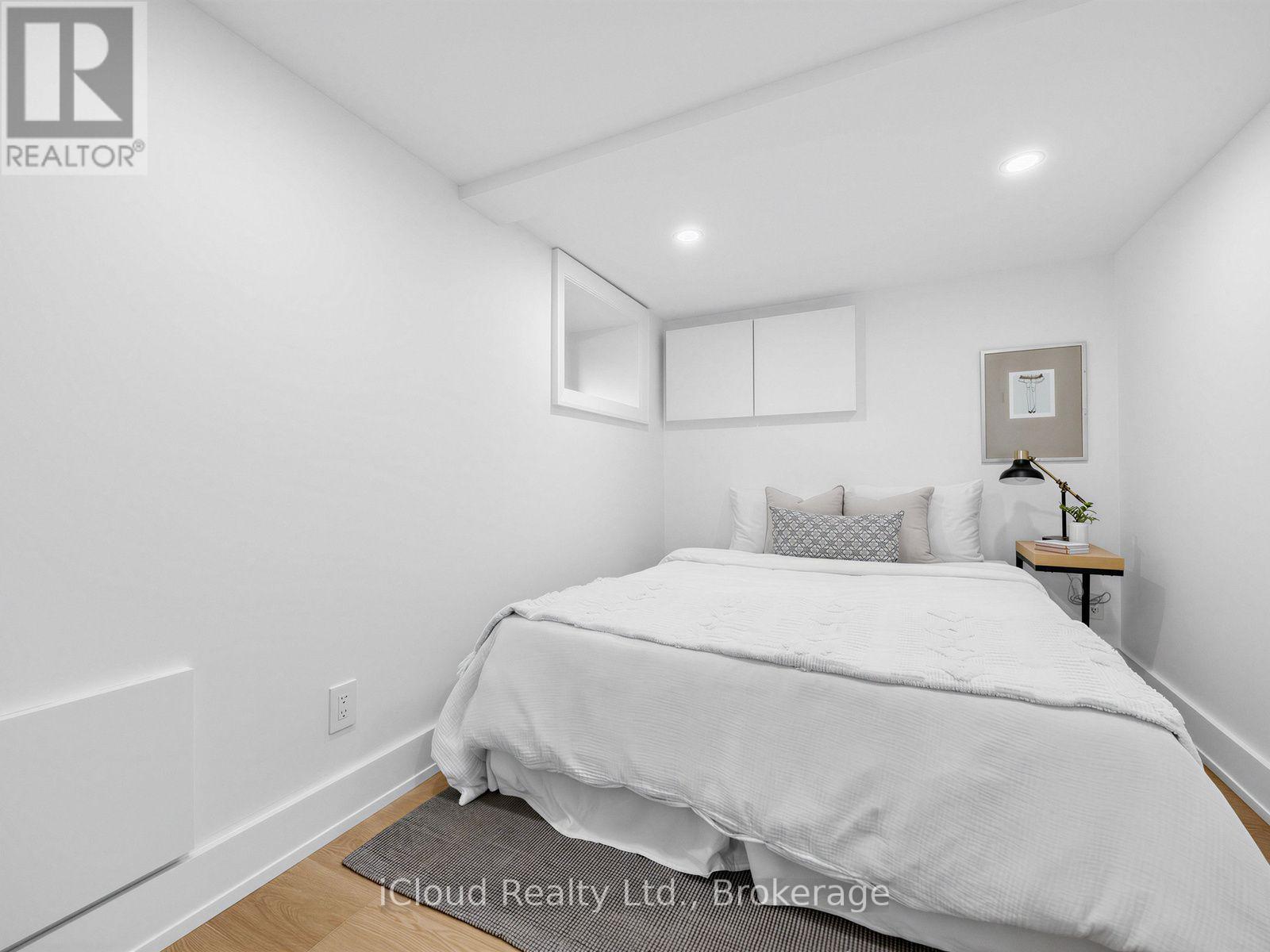 96 Woodycrest Avenue, Toronto, Ontario  M4J 3A9 - Photo 41 - E13755854