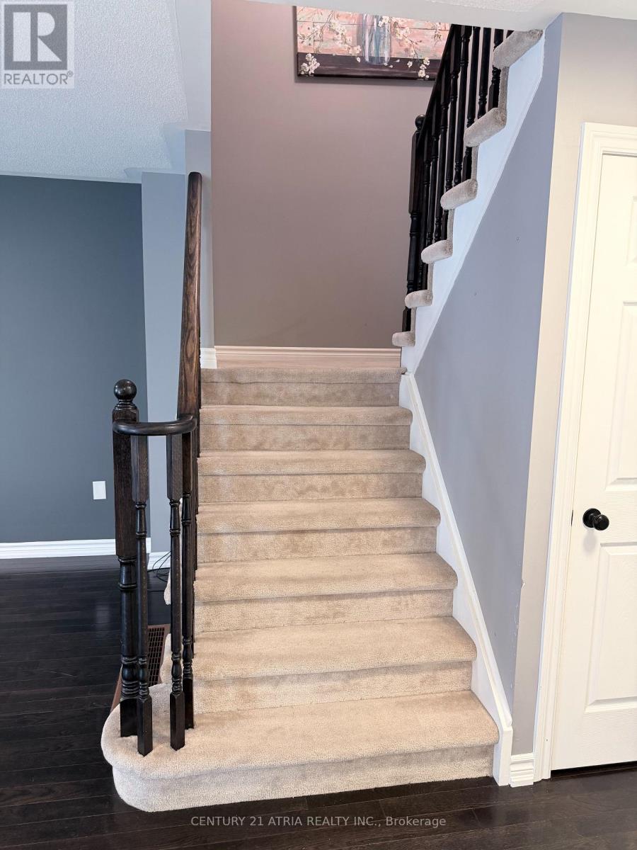 43 Redfern Crescent, Clarington, Ontario  L1C 5G8 - Photo 9 - E13756000