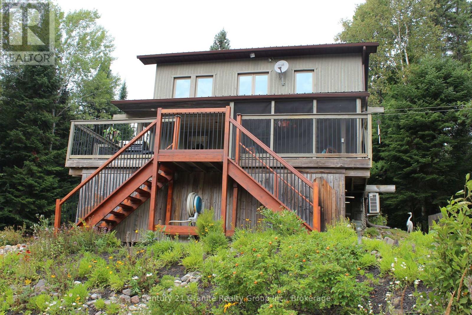1082 GREEN LAKE ROAD, Algonquin Highlands, Ontario