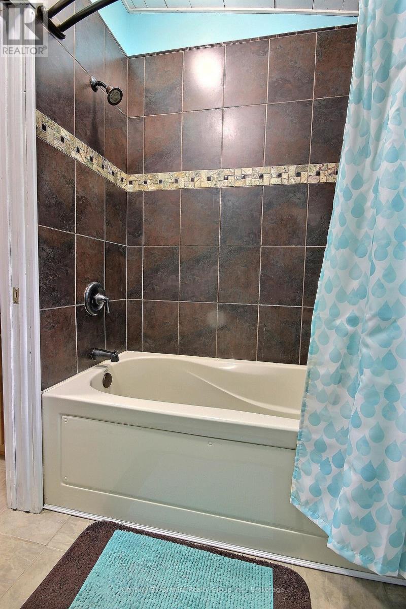 1082 Green Lake Road, Algonquin Highlands, Ontario  K0M 1S0 - Photo 16 - X13755926