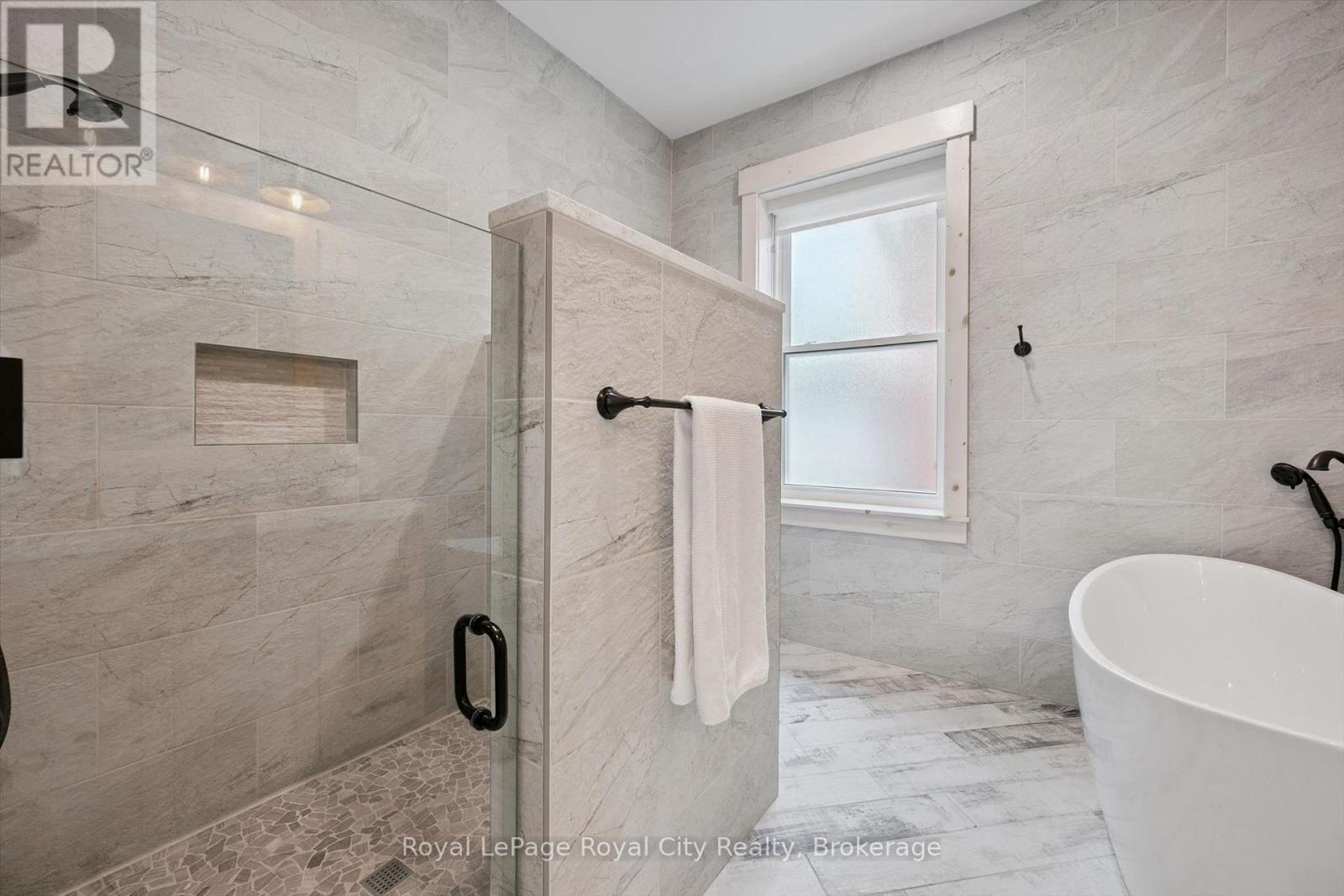 183 Elizabeth Street, Guelph, Ontario  N1E 2X5 - Photo 18 - X13755960