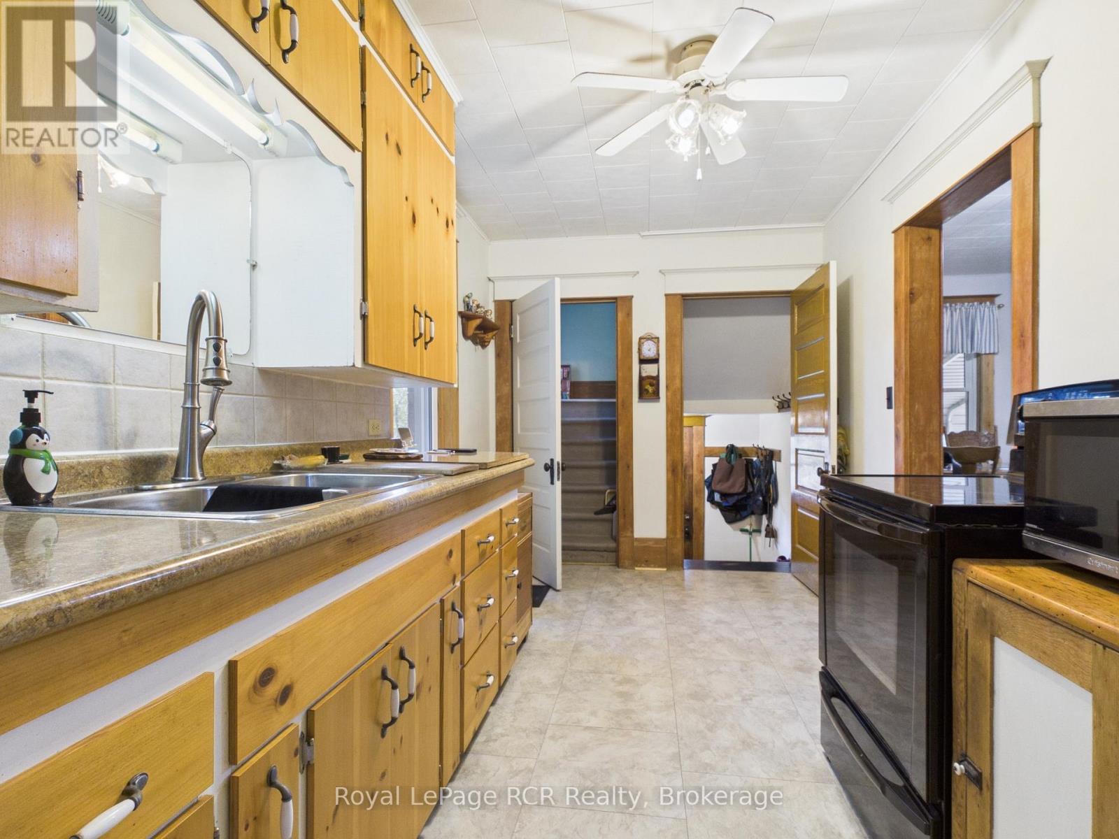 565 Havelock Street, Huron-Kinloss, Ontario  N0G 2H0 - Photo 10 - X13755962