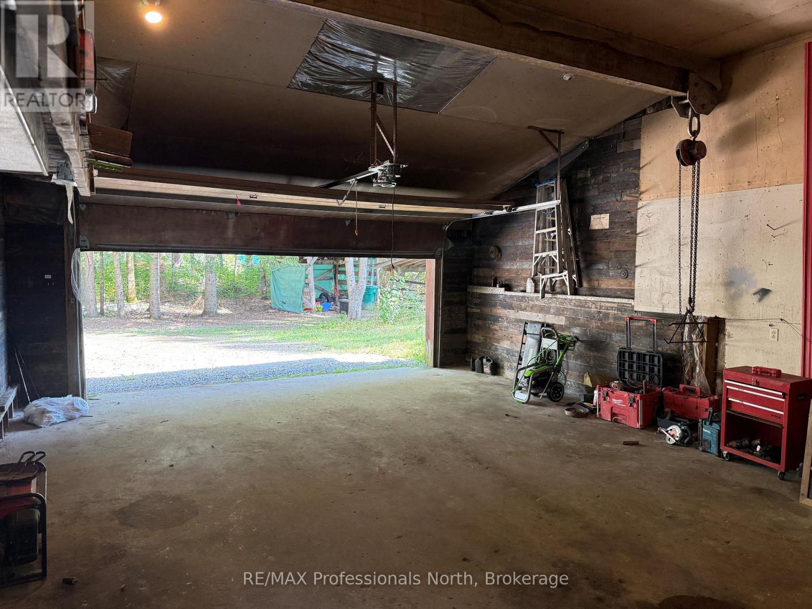 83 Ceramic Mine Road North Road, Huntsville, Ontario  P1H 2J3 - Photo 15 - X13755982