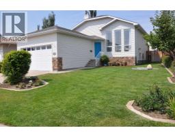 47 riverbrook Close W, Lethbridge, Alberta