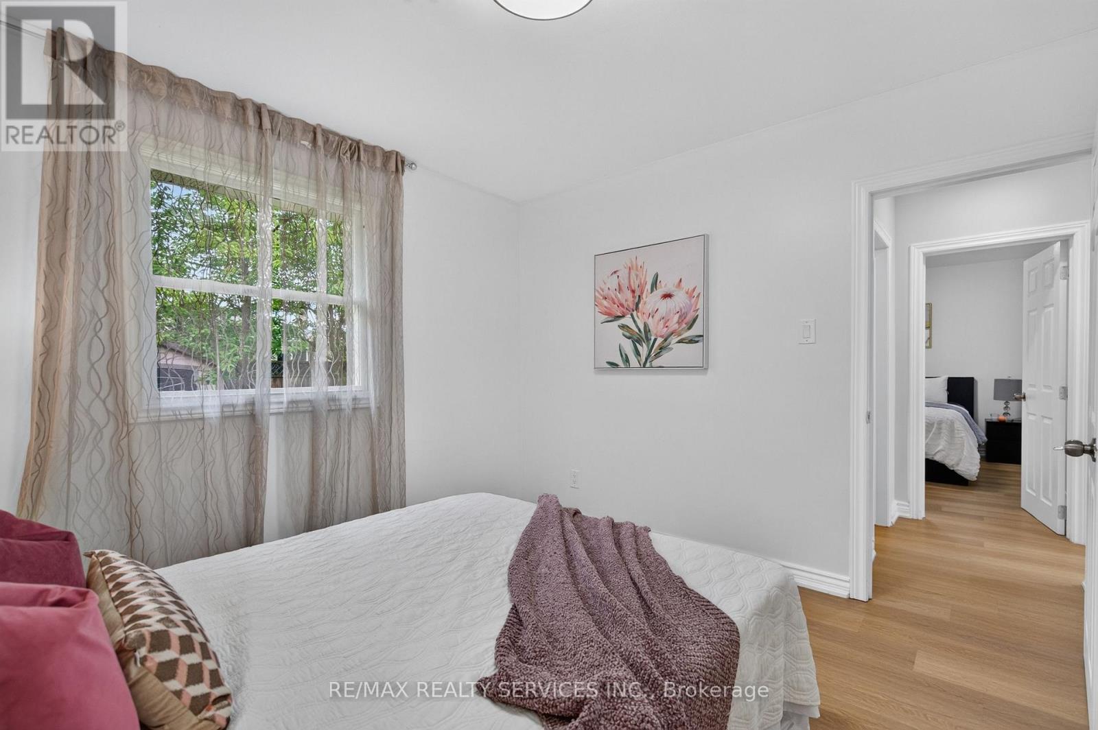 8 Leneck Avenue, Brampton, Ontario  L6X 2A7 - Photo 21 - W13754666