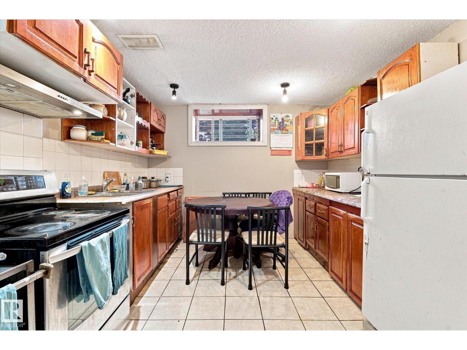 11008 109 St NW, Edmonton, Alberta  T5H 3C4 - Photo 36 - E4507550