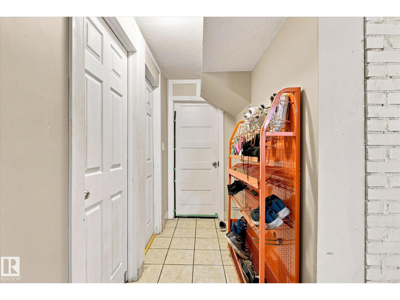 11008 109 St NW, Edmonton, Alberta  T5H 3C4 - Photo 37 - E4507550