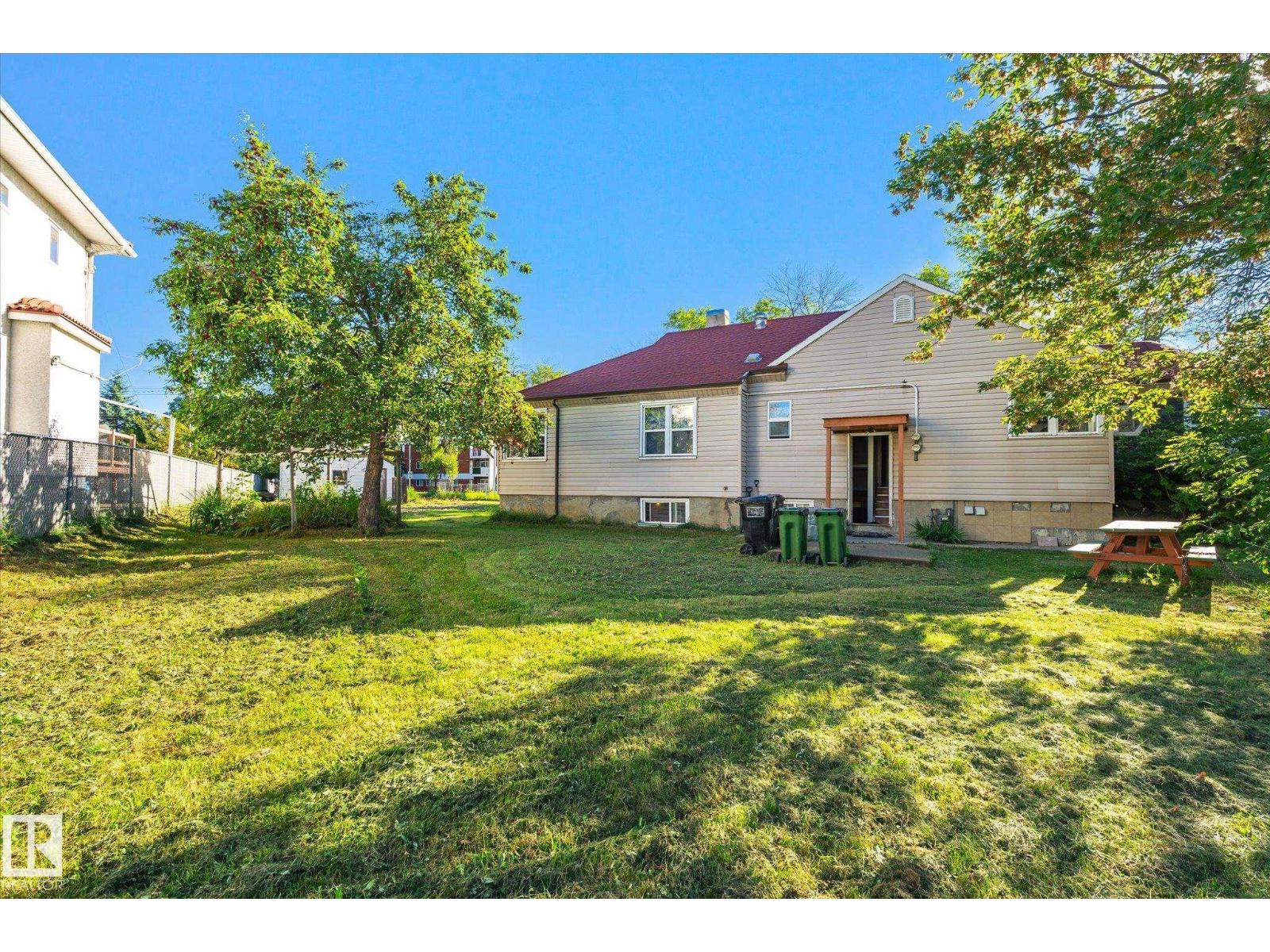 11008 109 St NW, Edmonton, Alberta  T5H 3C4 - Photo 43 - E4507550