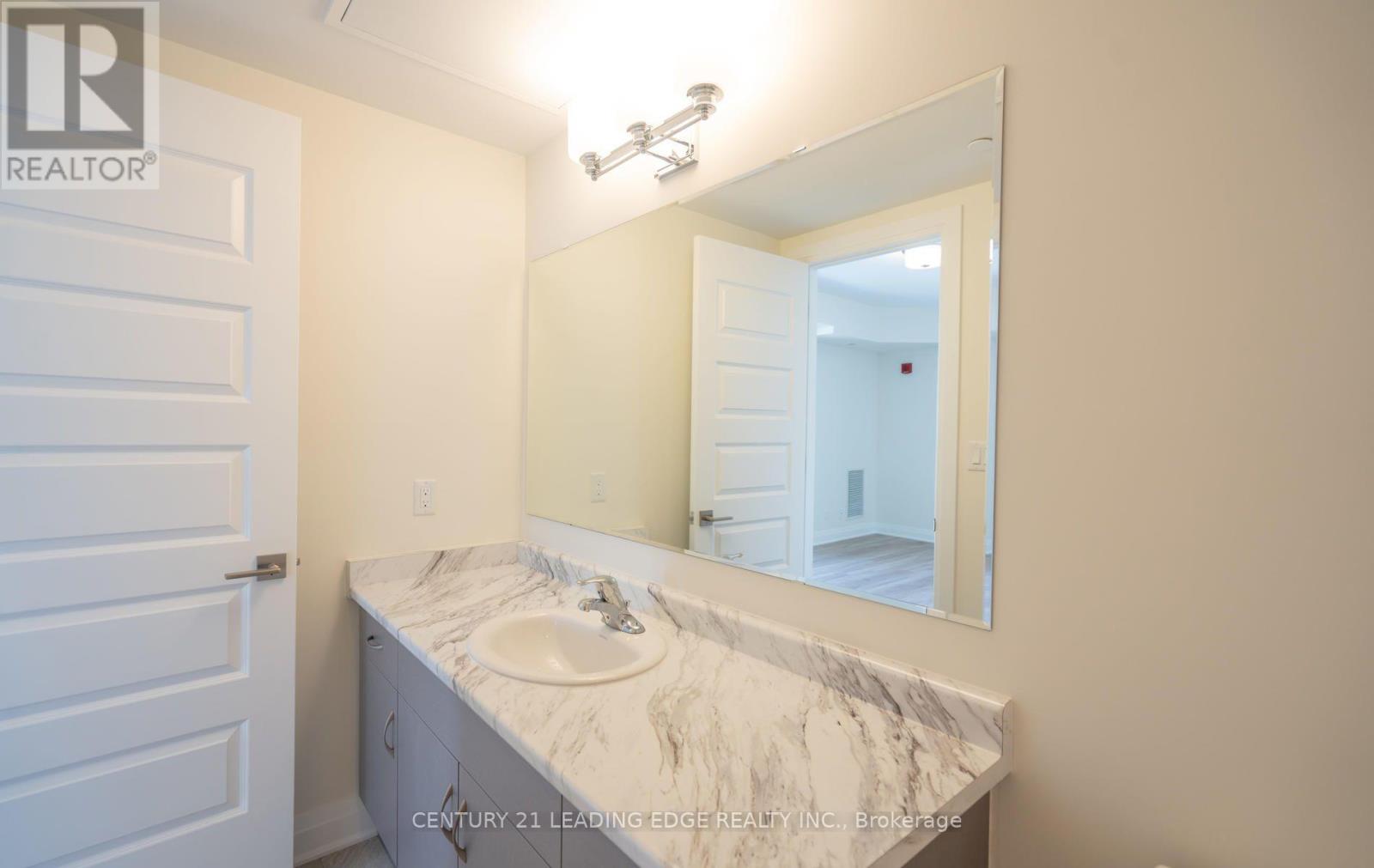 612 - 58 Adam Sellers Street, Markham, Ontario  L6B 1M5 - Photo 11 - N13755786
