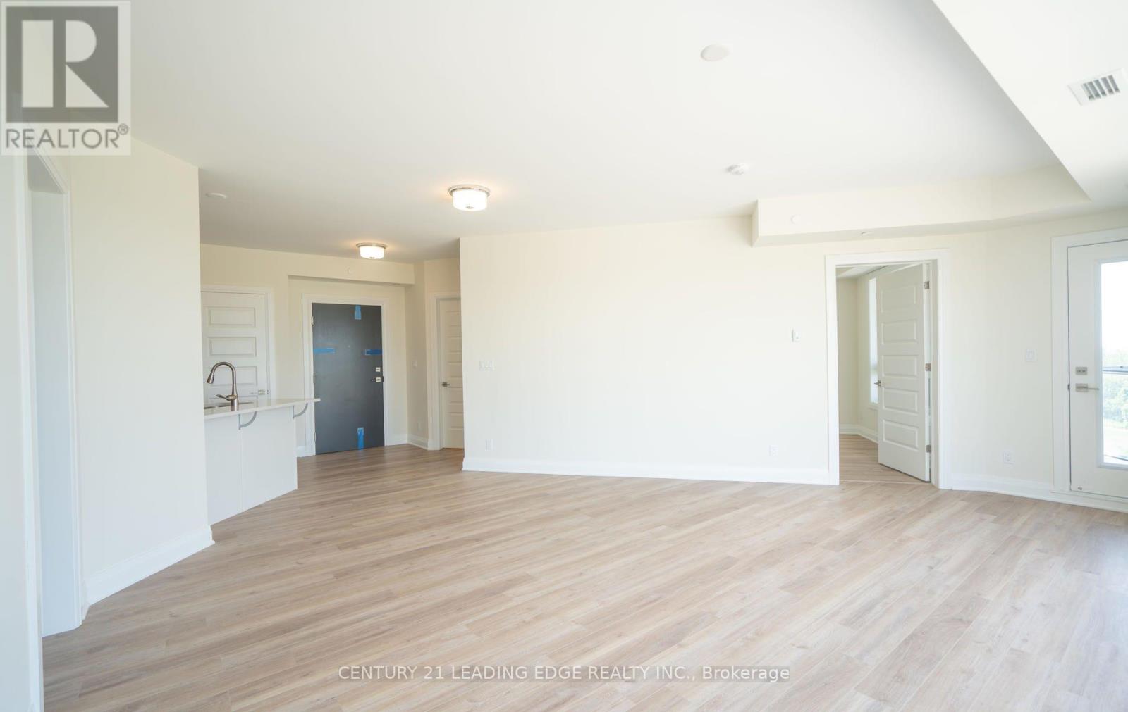612 - 58 Adam Sellers Street, Markham, Ontario  L6B 1M5 - Photo 8 - N13755786