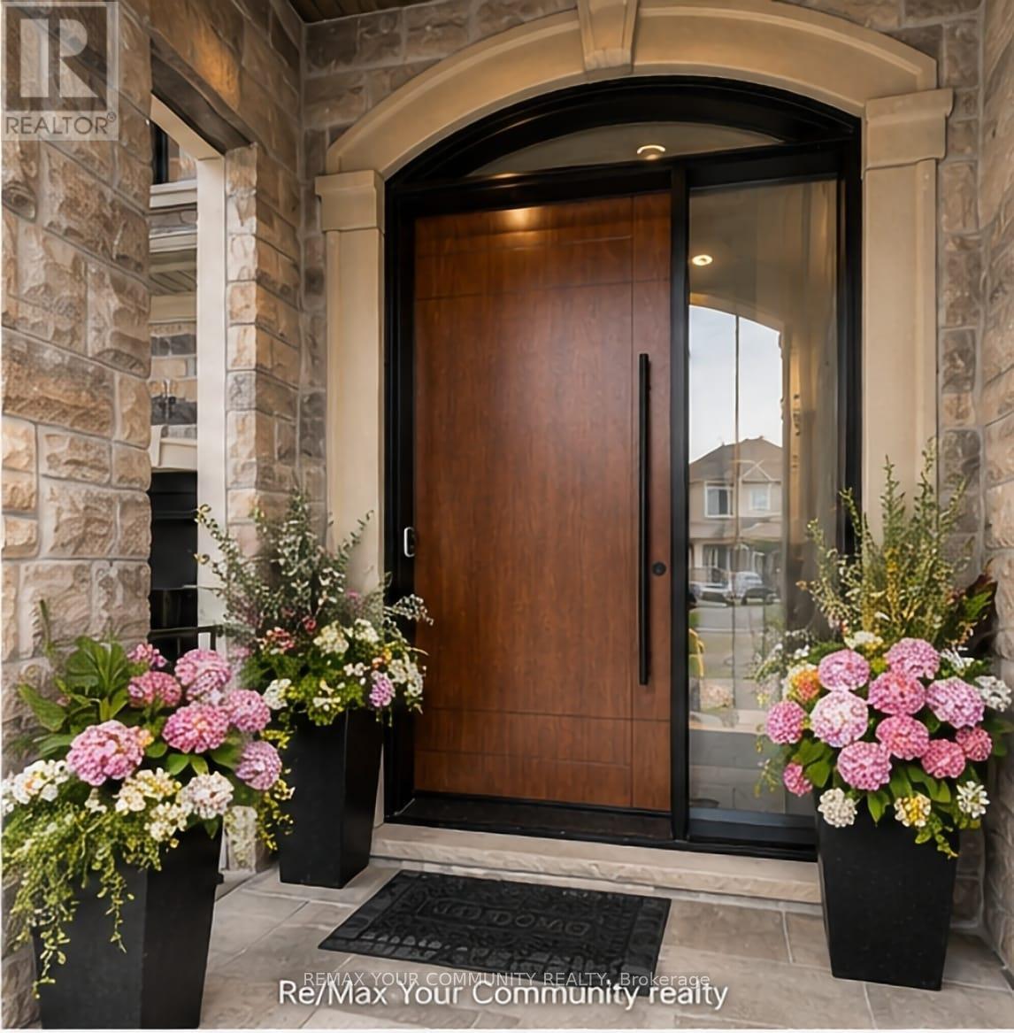 120 Hatton Garden Road, Vaughan, Ontario  L4H 3P9 - Photo 2 - N13755894