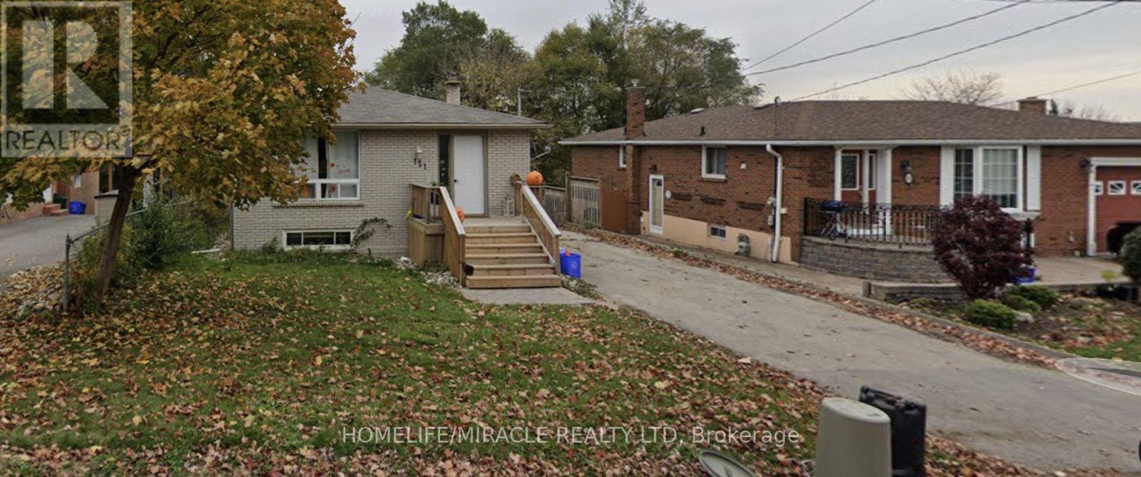 151 COLLINGS AVENUE, Bradford West Gwillimbury, Ontario