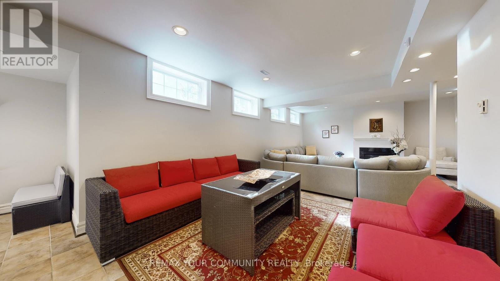 22 Valloncliffe Road, Markham, Ontario  L3T 2W8 - Photo 35 - N13756084