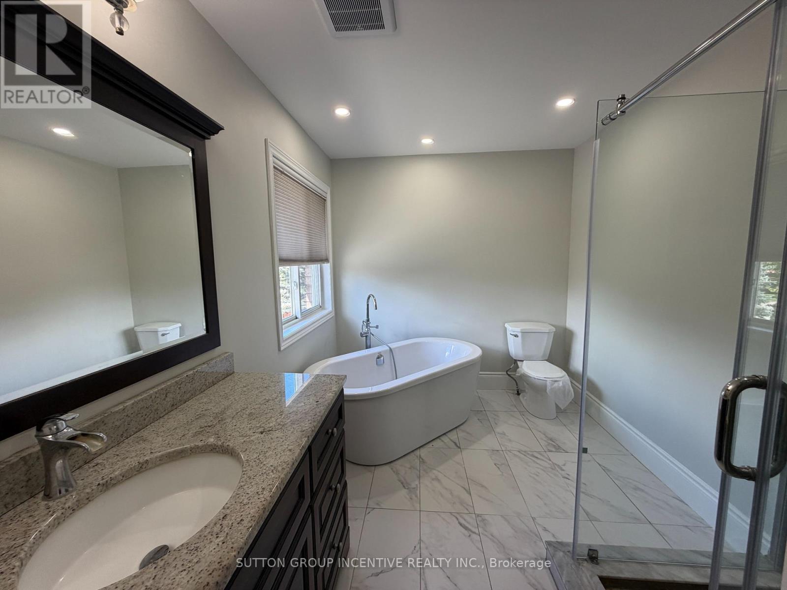 1 Buman Court, Barrie, Ontario  L4N 0L3 - Photo 16 - S13755932