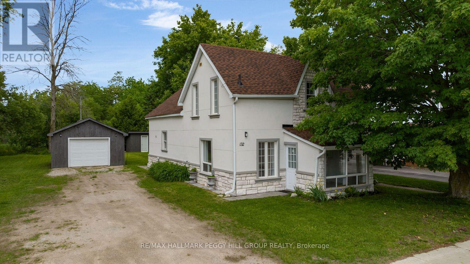 132 QUEEN STREET W, Springwater, Ontario