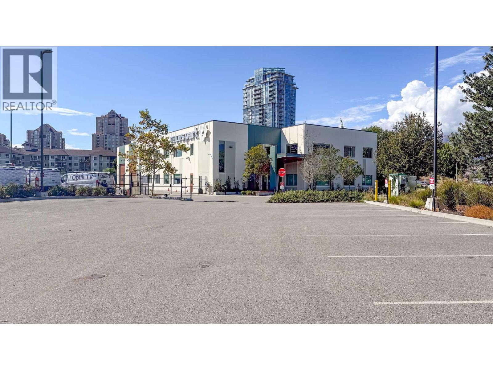 1090 Manhattan Drive Unit# 200, Kelowna, British Columbia  V1Y 9X9 - Photo 2 - 10371603