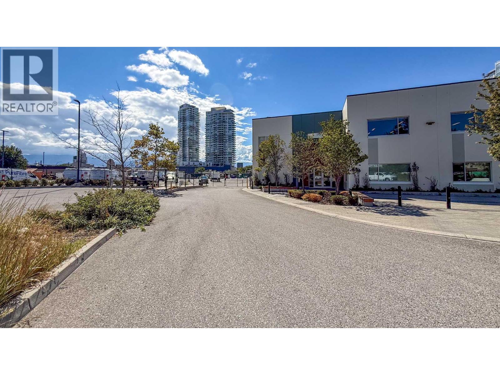 1090 Manhattan Drive Unit# 200, Kelowna, British Columbia  V1Y 9X9 - Photo 3 - 10371603