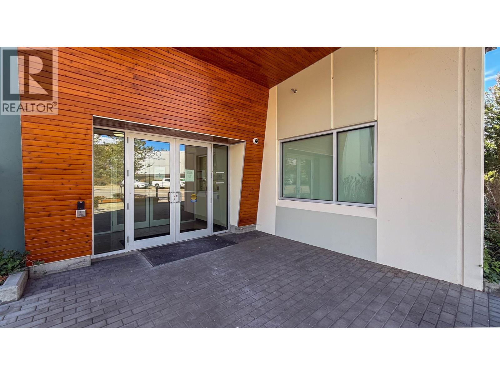 1090 Manhattan Drive Unit# 200, Kelowna, British Columbia  V1Y 9X9 - Photo 10 - 10371603