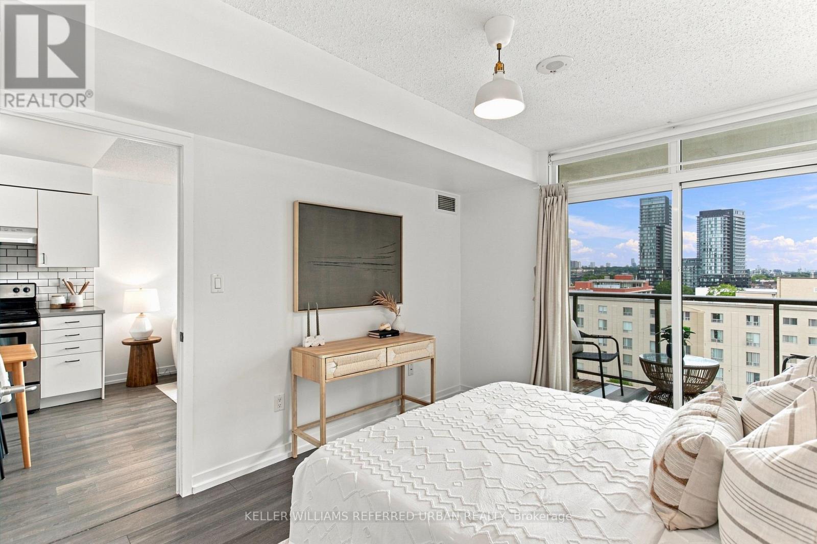 1014 - 816 Lansdowne Avenue, Toronto, Ontario  M6H 4K6 - Photo 12 - W13755822