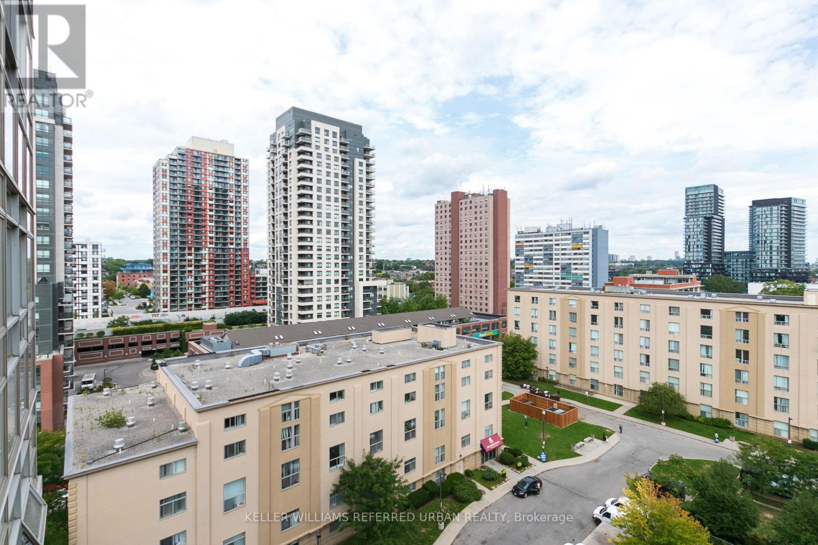 1014 - 816 Lansdowne Avenue, Toronto, Ontario  M6H 4K6 - Photo 27 - W13755822
