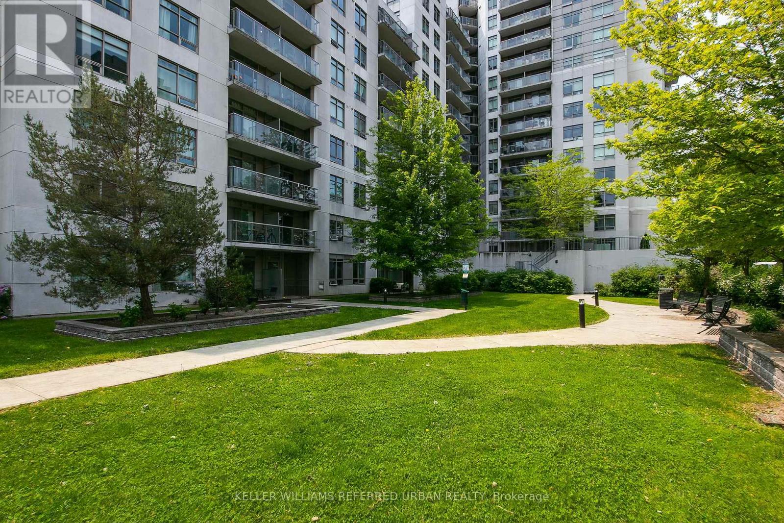 1014 - 816 Lansdowne Avenue, Toronto, Ontario  M6H 4K6 - Photo 33 - W13755822