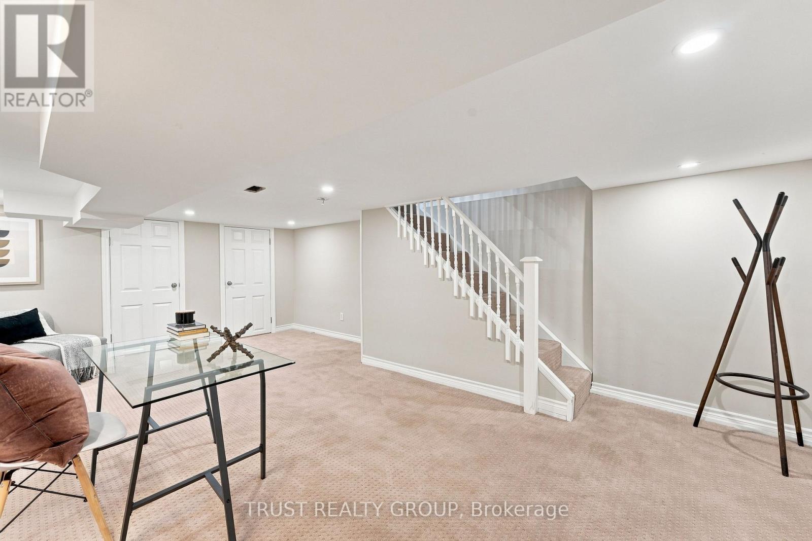 298 Garden Avenue, Toronto, Ontario  M6R 1J6 - Photo 24 - W13755872