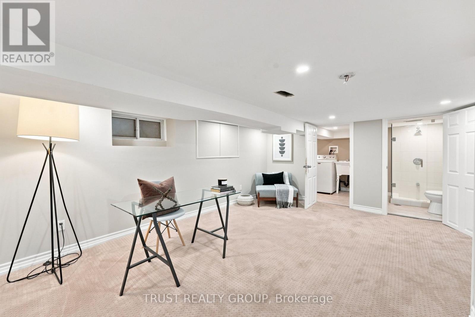 298 Garden Avenue, Toronto, Ontario  M6R 1J6 - Photo 27 - W13755872