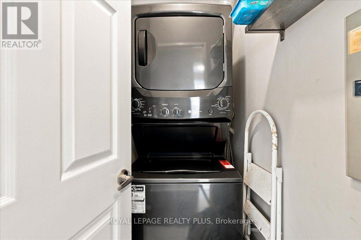 701 - 350 Rathburn Road W, Mississauga, Ontario  L5B 3Y2 - Photo 30 - W13755904