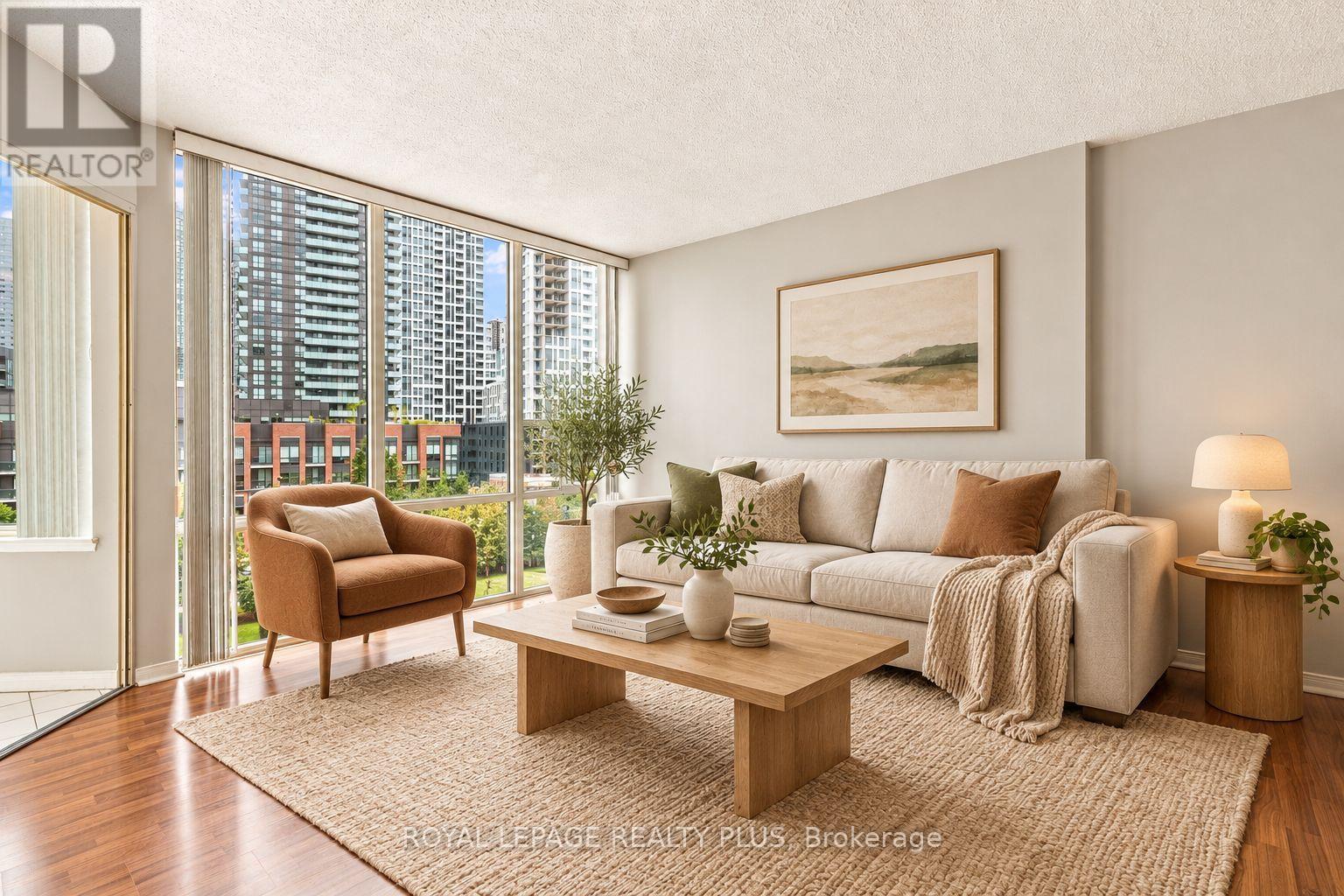 701 - 350 Rathburn Road W, Mississauga, Ontario  L5B 3Y2 - Photo 6 - W13755904