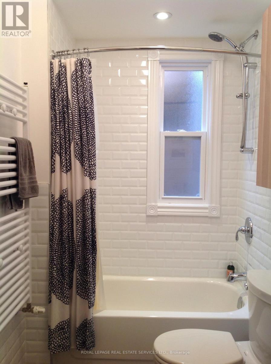 840 Ossington Avenue, Toronto, Ontario  M6G 3V1 - Photo 5 - W13755922