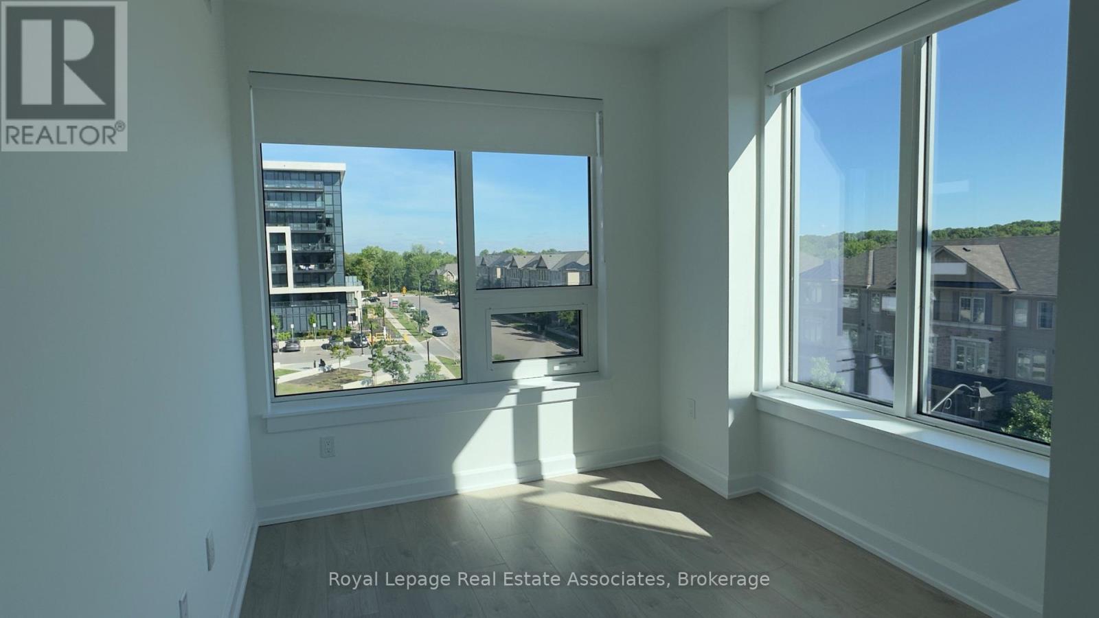 407 - 3200 William Coltson Avenue, Oakville, Ontario  L6H 7W6 - Photo 11 - W13755924
