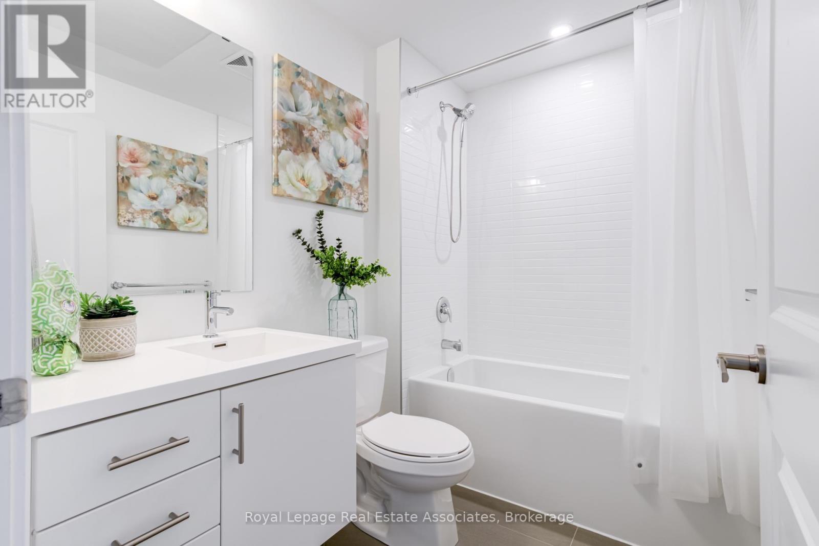 407 - 3200 William Coltson Avenue, Oakville, Ontario  L6H 7W6 - Photo 15 - W13755924