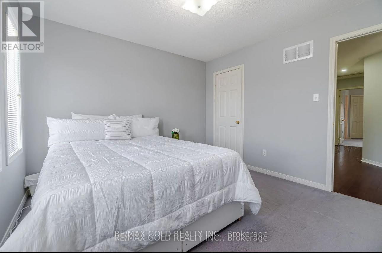 16 Mario Street, Brampton, Ontario  L6P 1N1 - Photo 17 - W13755970
