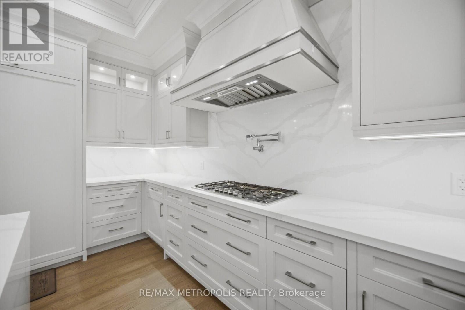 461 Sandlewood Road N, Oakville, Ontario  L6L 3S3 - Photo 17 - W13755976