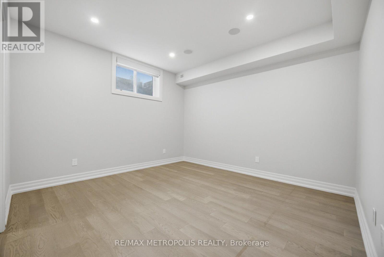 461 Sandlewood Road N, Oakville, Ontario  L6L 3S3 - Photo 45 - W13755976