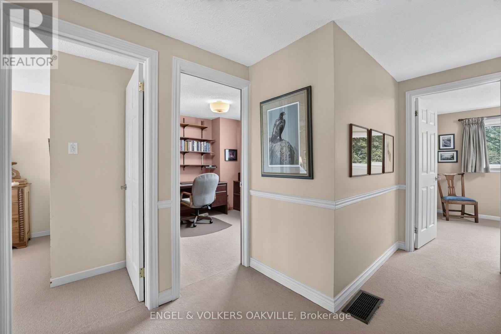 4300 Pheasant Run, Mississauga, Ontario  L5L 2B9 - Photo 25 - W13755986