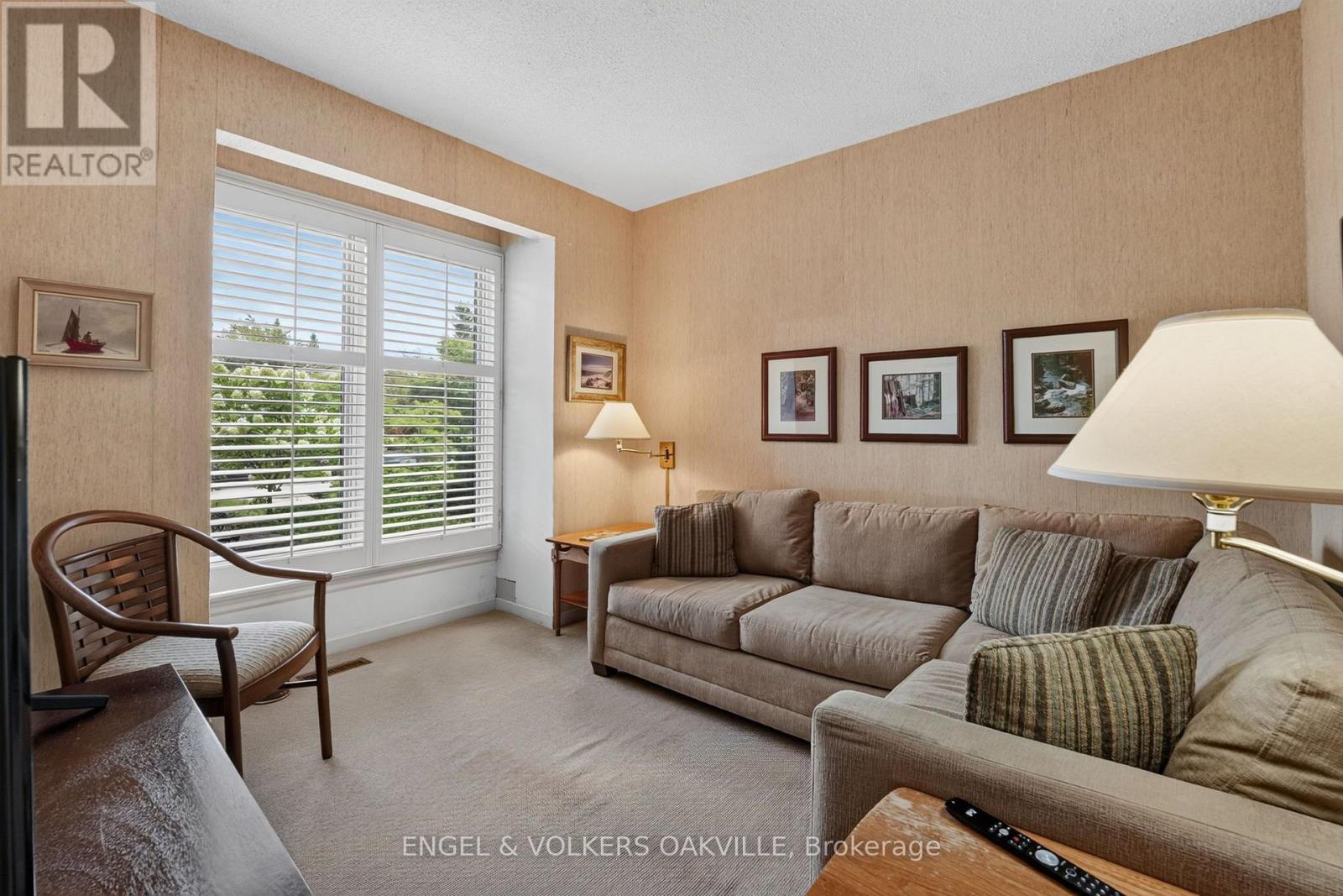 4300 Pheasant Run, Mississauga, Ontario  L5L 2B9 - Photo 7 - W13755986