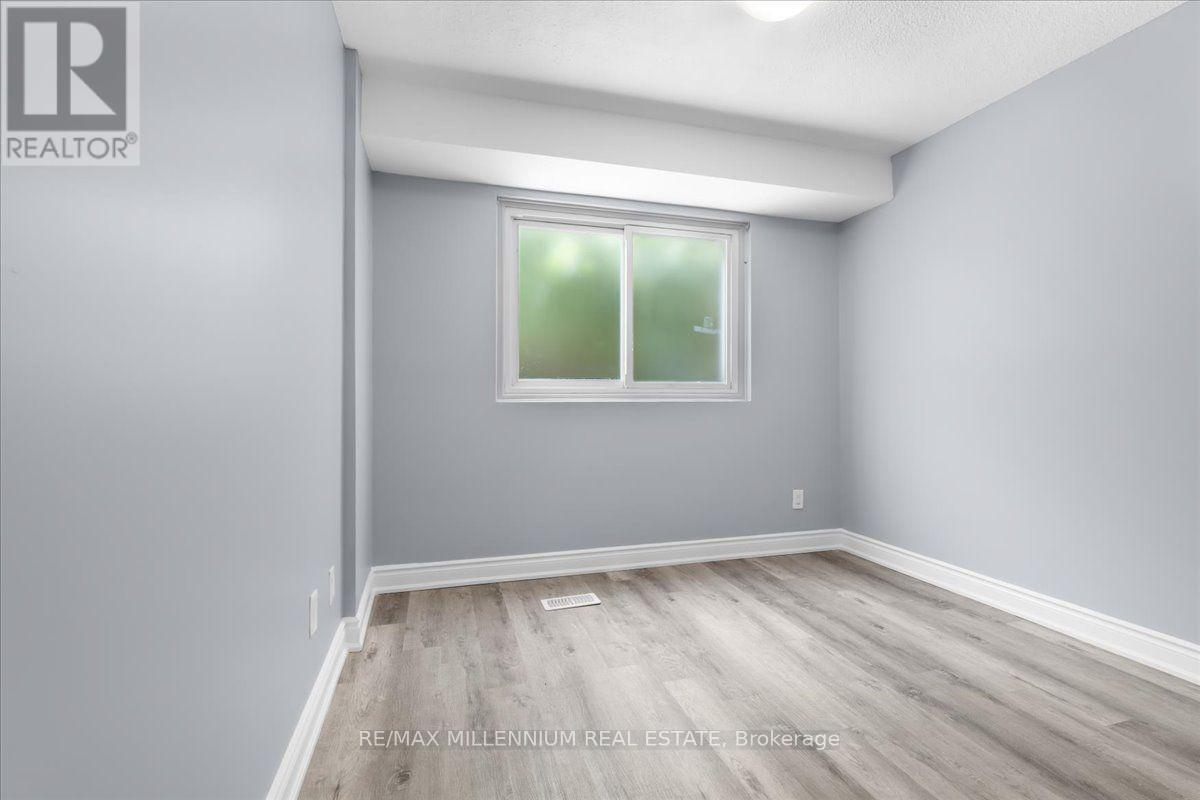 26 Talbot Street, Brampton, Ontario  L6X 2P5 - Photo 18 - W13756012