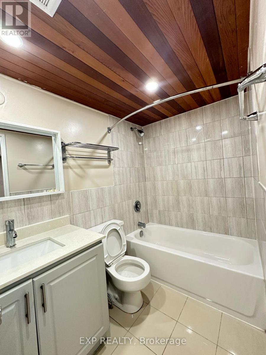 1413 - 50 Mississauga Valley, Mississauga, Ontario  L5A 3S2 - Photo 18 - W13756016