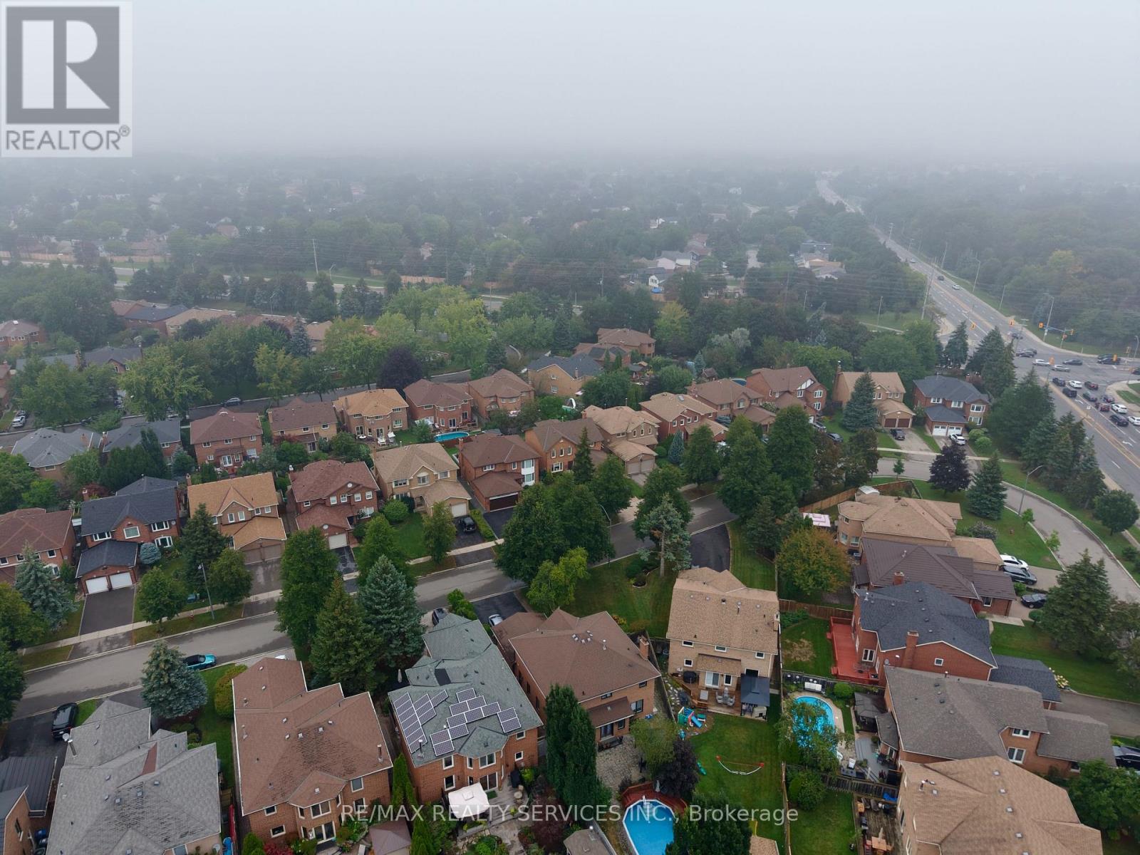 3975 Seebring Crescent, Mississauga, Ontario  L5L 3Y1 - Photo 28 - W13756032