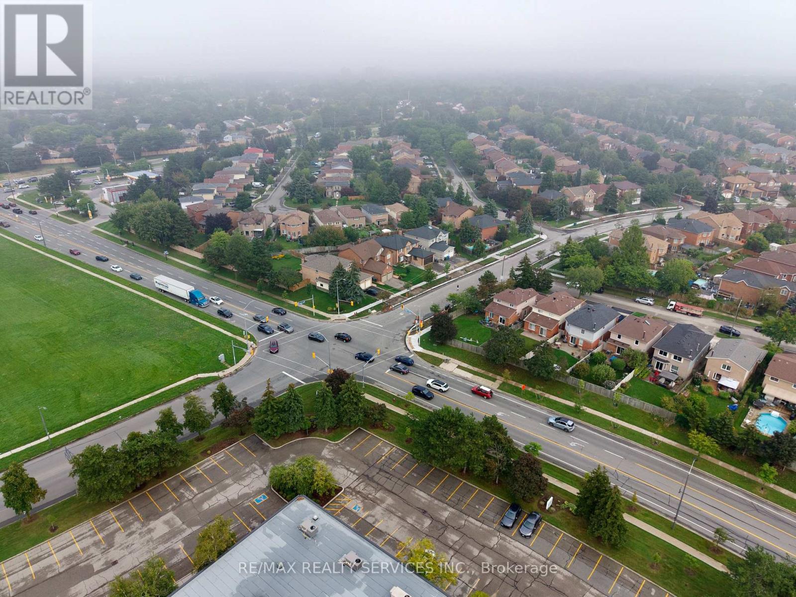 3975 Seebring Crescent, Mississauga, Ontario  L5L 3Y1 - Photo 32 - W13756032