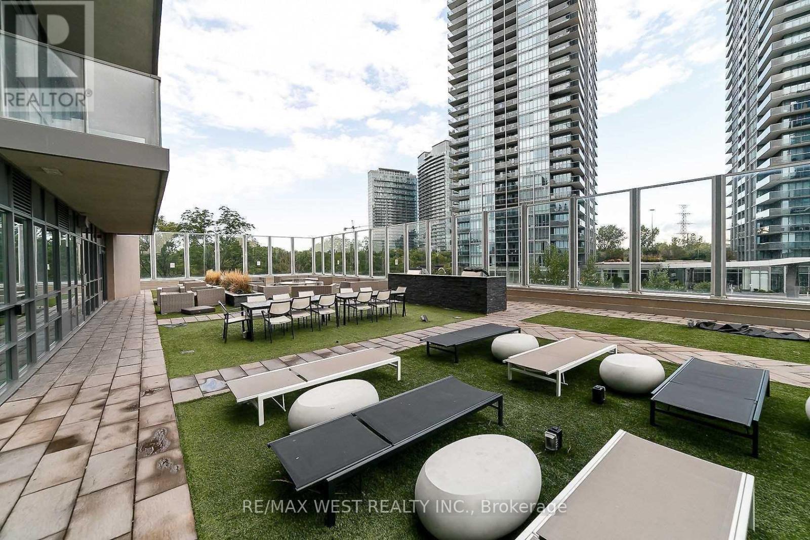 2107 - 36 Park Lawn Road, Toronto, Ontario  M8V 0E5 - Photo 8 - W13756068